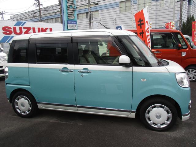 ムーヴキャンバス Ｇメイクアップリミテッド　ＳＡＩＩＩ　パノラマモニター　ＥＴＣ　ドライブレコーダー　両側パワースライドドア　衝突被害軽減ブレーキ　ＬＥＤヘッドランプ　アイドリングストップ　運転席シートヒーター　スマートキー　オートエアコン（4枚目）