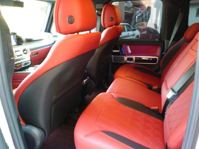 Ｇクラス Ｇ６３　ＡＭＧレザーエクスクルーシブパッケージ　左ハンドル　ベンガルレッドインテリア　ＯＰダイヤモンドホワイト　エクスクルーシブナッパレザーシート　ブルメスター　純正前後ドライブレコーダー　３６０°カメラ　シートヒーター＆ベンチレーター（26枚目）