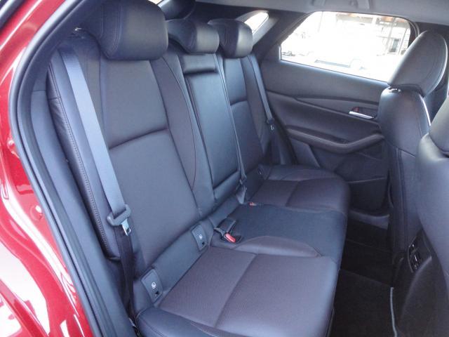 CX-30 20S ブラックトーンエディション 衝突被害軽減システム アダプティブクルーズコントロール 全周囲カメラ オートマチックハイビーム 革シート 電動シート シートヒーター バックカメラ オートライト LEDヘッドランプ ETC(17枚目)