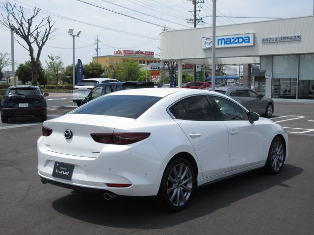 マツダ ＭＡＺＤＡ３セダン