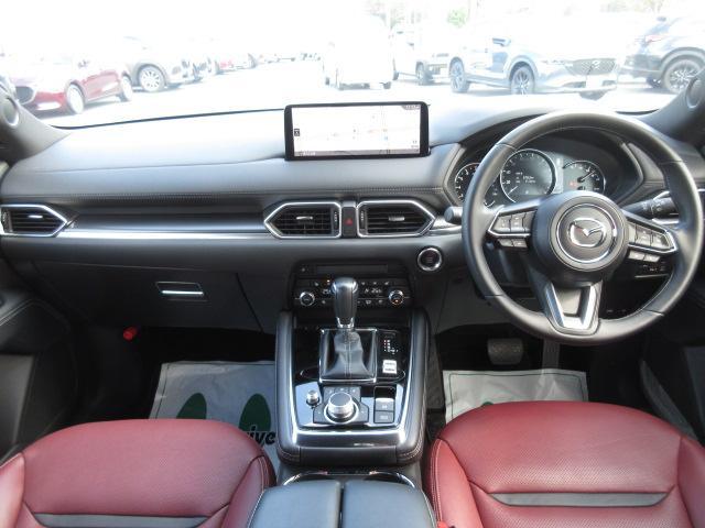 ＣＸ－８ ２５Ｓ　スポーツアピアランス　アダプティブクルーズコントロール　全周囲カメラ　３列シート　革シート　電動シート　シートヒーター　バックカメラ　オートライト　ＬＥＤヘッドランプ　ＥＴＣ　Ｂｌｕｅｔｏｏｔｈ　電動リアゲート（4枚目）