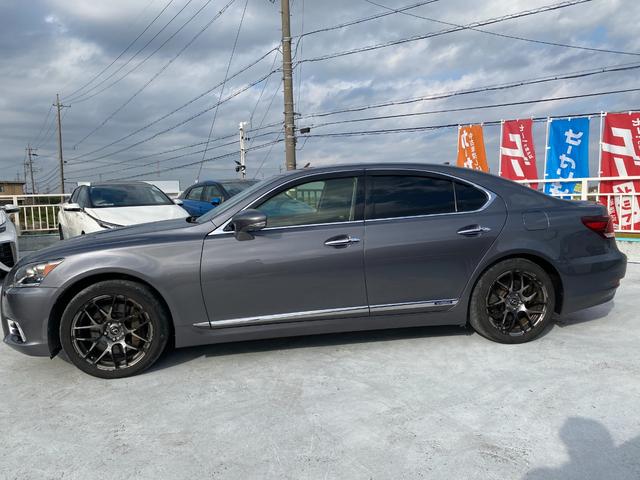 LS LS600h バージョンC Iパッケージ 3ヶ月自社保証 4WD ETC バックカメラ 黒本革 Bluetooth パワーシート シートヒーター スマートキー パワートランク(11枚目)