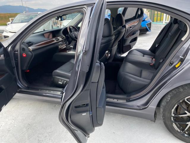 LS LS600h バージョンC Iパッケージ 3ヶ月自社保証 4WD ETC バックカメラ 黒本革 Bluetooth パワーシート シートヒーター スマートキー パワートランク(27枚目)
