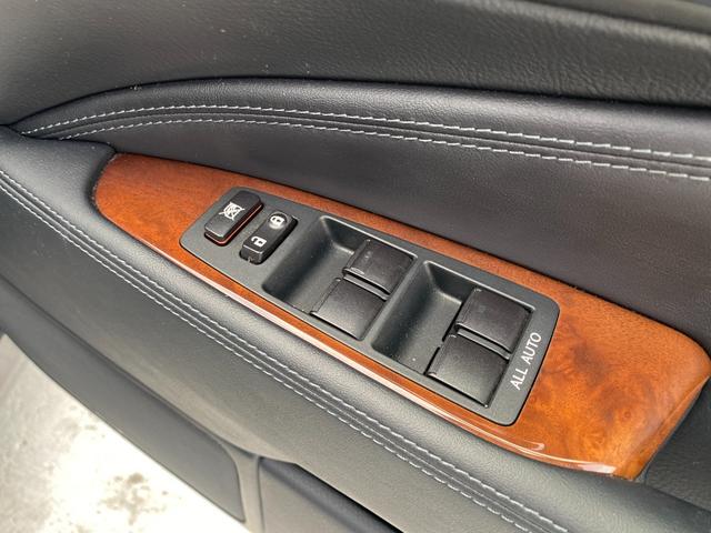 LS LS600h バージョンC Iパッケージ 3ヶ月自社保証 4WD ETC バックカメラ 黒本革 Bluetooth パワーシート シートヒーター スマートキー パワートランク(34枚目)