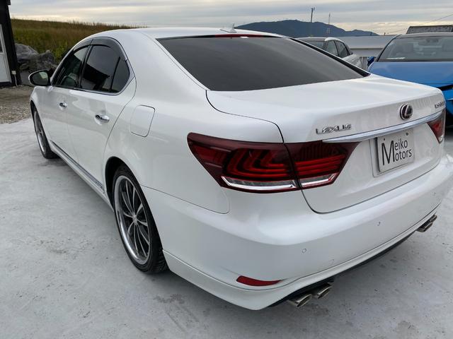 LS LS600h バージョンL 3ヶ月自社保証 純正ナビ 地デジ バックカメラ ETC 電動格納ミラー クルコン オートライト ステアリングヒーター スマートキー(10枚目)
