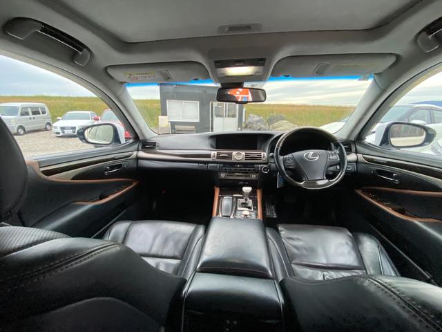 LS LS600h バージョンL 3ヶ月自社保証 純正ナビ 地デジ バックカメラ ETC 電動格納ミラー クルコン オートライト ステアリングヒーター スマートキー(36枚目)