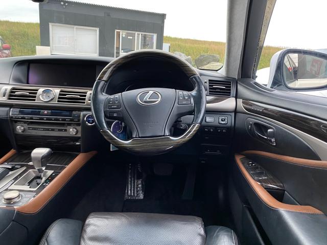 LS LS600h バージョンL 3ヶ月自社保証 純正ナビ 地デジ バックカメラ ETC 電動格納ミラー クルコン オートライト ステアリングヒーター スマートキー(37枚目)