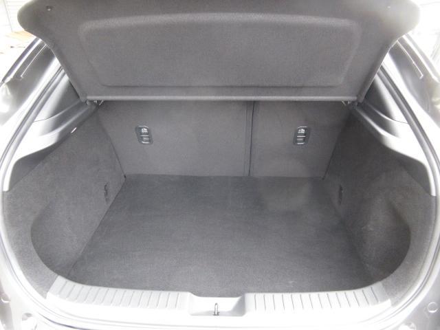 ＣＸ－３０ ＸＤ　プロアクティブ　ツーリングセレクション　衝突被害軽減システム　アダプティブクルーズコントロール　全周囲カメラ　オートマチックハイビーム　電動シート　シートヒーター　バックカメラ　オートライト　ＬＥＤヘッドランプ　ＥＴＣ　Ｂｌｕｅｔｏｏｔｈ（18枚目）