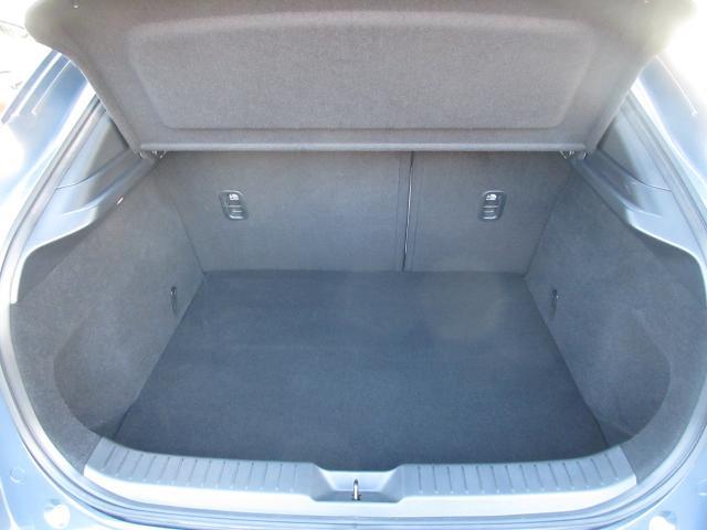 CX-30 XD Lパッケージ 衝突被害軽減システム アダプティブクルーズコントロール 全周囲カメラ オートマチックハイビーム 4WD 革シート 電動シート シートヒーター バックカメラ オートライト LEDヘッドランプ ETC(18枚目)