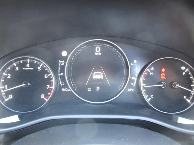 ＭＡＺＤＡ３ファストバック １５Ｓ　レトロスポーツエディション　衝突被害軽減システム　アダプティブクルーズコントロール　全周囲カメラ　オートマチックハイビーム　電動シート　シートヒーター　バックカメラ　オートライト　ＬＥＤヘッドランプ　Ｂｌｕｅｔｏｏｔｈ（5枚目）