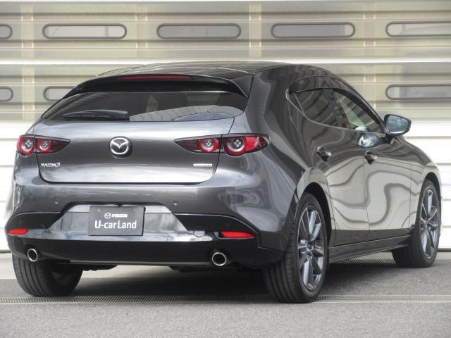 MAZDA3ファストバック 15Sツーリング 衝突被害軽減システム アダプティブクルーズコントロール 全周囲カメラ オートマチックハイビーム バックカメラ オートライト LEDヘッドランプ ETC Bluetooth(2枚目)