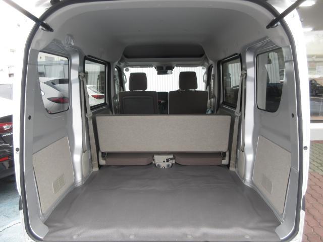 スクラム ＰＣ　衝突被害軽減システム　オートライト　ＬＥＤヘッドランプ　展示・試乗車（13枚目）