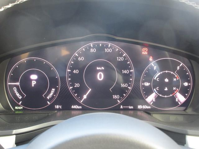 �l�X�ȏ����u���ɐ؂�ւ��ĕ\�����\�Ȃs�e�s�J���[�f�B�X�v���C���̗p�������[�^�[�p�l���B