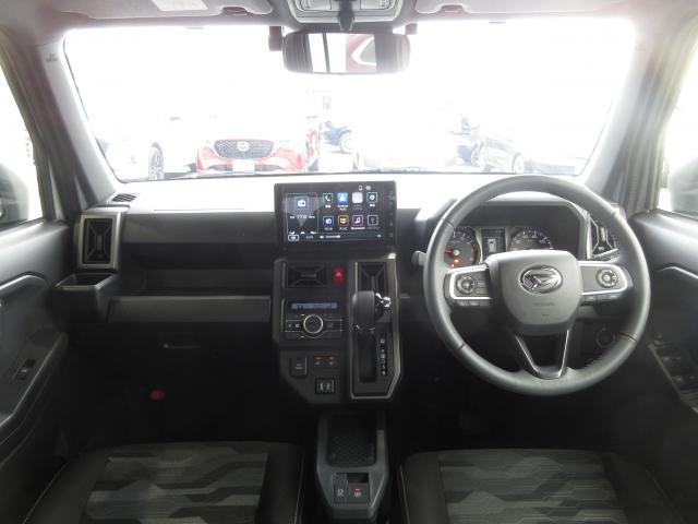 タフト Ｇターボ　ダーククロムベンチャー　衝突被害軽減システム　アダプティブクルーズコントロール　オートマチックハイビーム　シートヒーター　バックカメラ　オートライト　ＬＥＤヘッドランプ　ＥＴＣ　Ｂｌｕｅｔｏｏｔｈ（4枚目）