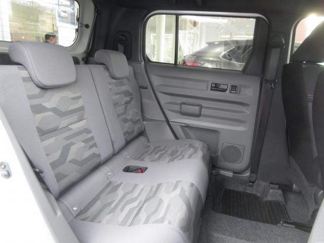 タフト Ｇターボ　ダーククロムベンチャー　衝突被害軽減システム　アダプティブクルーズコントロール　オートマチックハイビーム　シートヒーター　バックカメラ　オートライト　ＬＥＤヘッドランプ　ＥＴＣ　Ｂｌｕｅｔｏｏｔｈ（17枚目）