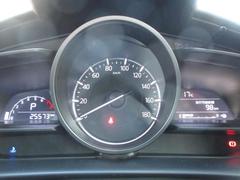 �緿�߷��᡼�������濴�Ȥ��������˥����󥰾��Υǥ����ץ쥤�����֤����᡼�����ѥͥ롣�ɥ饤�С����濴����ռ��������֤ɤ��ޤǤ����äƤ��������פȻפ碌�Ƥ����ǥ�����Ǥ��� 5