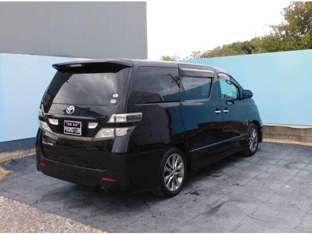 ヴェルファイア ２．４Ｚ　プラチナセレクションＩＩ　タイプゴールド　ＡＣ１００Ｖ　ＥＴＣ　フリップダウン　ＴＶキャンセラー　エアコン　パワーステアリング　パワーウィンドウ　盗難防止システム　スマートキー（10枚目）