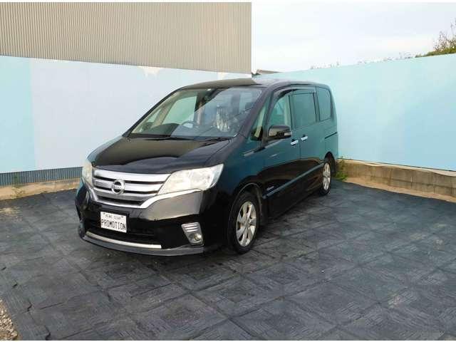 セレナ ２．０　ハイウェイスター　Ｓ－ＨＹＢＲＩＤ　フリップダウンモニター　ＥＴＣ　ナビ　エアコン　パワーステアリング　パワーウィンドウ　エアバッグ　盗難防止システム　スマートキー（6枚目）