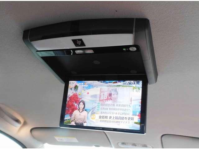 セレナ ２．０　ハイウェイスター　Ｓ－ＨＹＢＲＩＤ　フリップダウンモニター　ＥＴＣ　ナビ　エアコン　パワーステアリング　パワーウィンドウ　エアバッグ　盗難防止システム　スマートキー（26枚目）