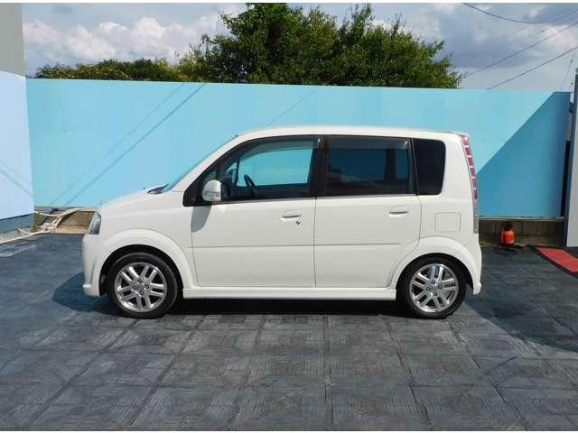 ムーヴ カスタム　ＲＳ　ＪＢ　エンジン　ホワイトメーター　エアコン　パワーステアリング　パワーウィンドウ　キーレスエントリー　エアバッグ　ＣＤ　ＥＴＣ（8枚目）