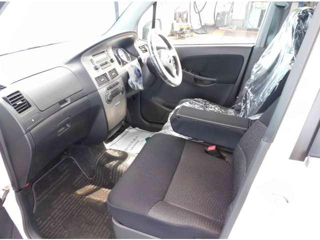 ムーヴ カスタム　ＲＳ　ＪＢ　エンジン　ホワイトメーター　エアコン　パワーステアリング　パワーウィンドウ　キーレスエントリー　エアバッグ　ＣＤ　ＥＴＣ（15枚目）