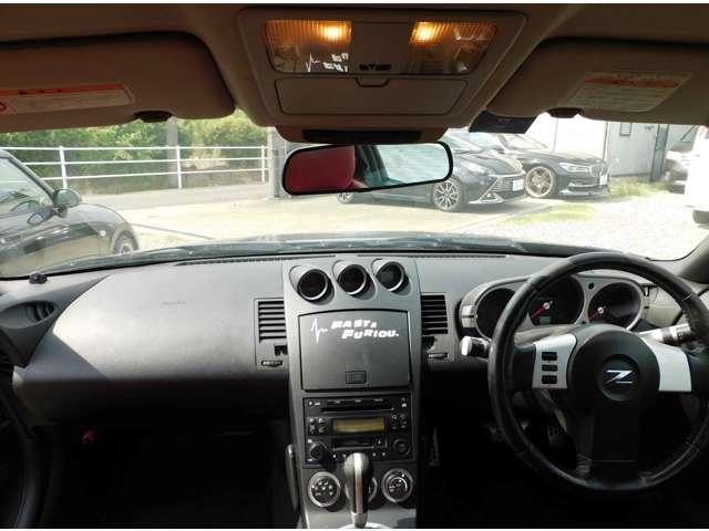 フェアレディＺ バージョンＴ　エアコン　パワーステアリング　パワーウィンドウ　キーレスエントリー　エアバッグ　盗難防止システム　シートヒーター　ＥＴＣ（24枚目）