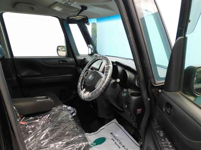 Ｎ－ＢＯＸ Ｇ　エアコン　パワーステアリング　パワーウィンドウ　運転席エアバッグ　助手席エアバッグ　スマートキー　盗難防止システム　アイドリングストップ（13枚目）