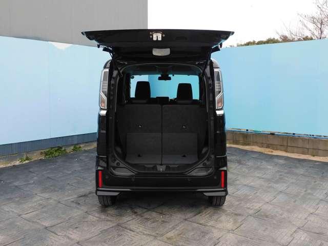 スペーシア ６６０　カスタム　ハイブリッド　ＸＳ　４ＷＤ　デュアルセンサーブレーキサポート　エアコン　パワーステアリング　パワーウィンドウ　運転席エアバッグ　助手席エアバッグ　盗難防止システム（12枚目）