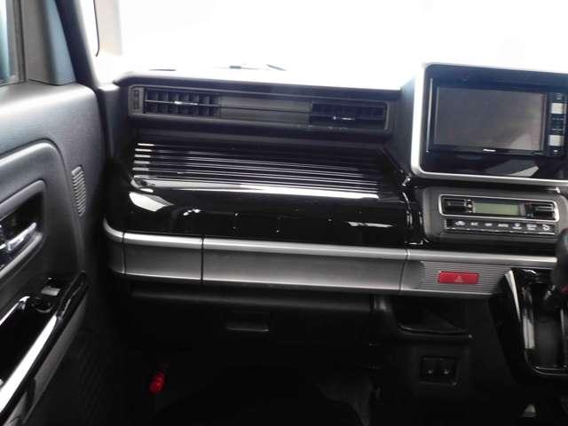 スペーシア ６６０　カスタム　ハイブリッド　ＸＳ　４ＷＤ　デュアルセンサーブレーキサポート　エアコン　パワーステアリング　パワーウィンドウ　運転席エアバッグ　助手席エアバッグ　盗難防止システム（17枚目）