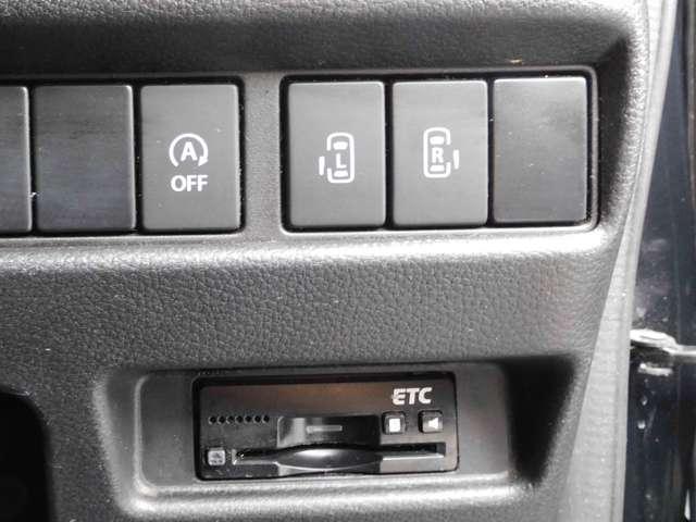 スペーシア ６６０　カスタム　ハイブリッド　ＸＳ　４ＷＤ　デュアルセンサーブレーキサポート　エアコン　パワーステアリング　パワーウィンドウ　運転席エアバッグ　助手席エアバッグ　盗難防止システム（23枚目）