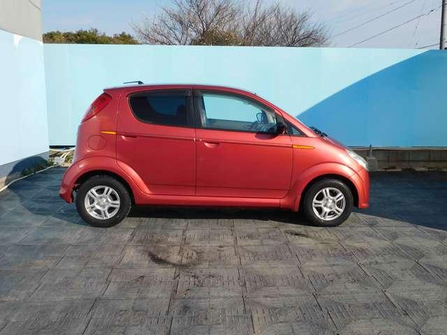 Ｒ２ ｉカジュアル　エアコン　パワーステアリング　パワーウィンドウ　運転席エアバッグ　助手席エアバッグ　キーレスエントリー　ＣＤ（7枚目）