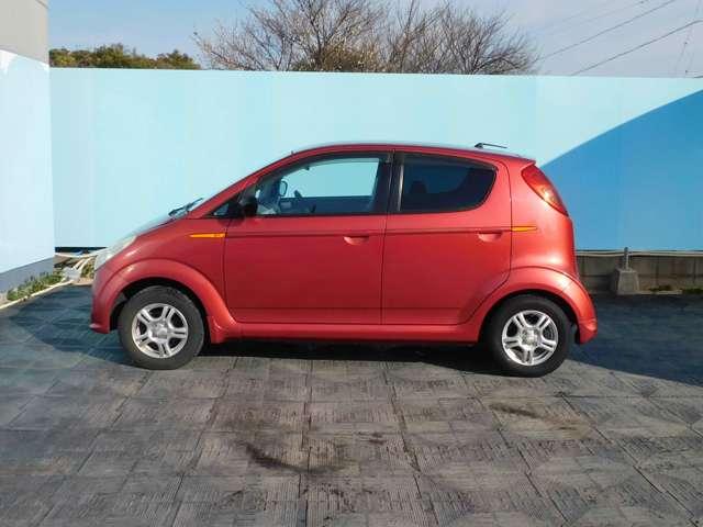 Ｒ２ ｉカジュアル　エアコン　パワーステアリング　パワーウィンドウ　運転席エアバッグ　助手席エアバッグ　キーレスエントリー　ＣＤ（8枚目）