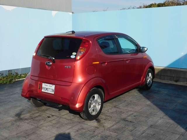 Ｒ２ ｉカジュアル　エアコン　パワーステアリング　パワーウィンドウ　運転席エアバッグ　助手席エアバッグ　キーレスエントリー　ＣＤ（10枚目）