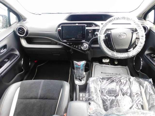 アクア Ｇ　Ｇ’ｓ　デジタルインナーミラー　ケンウッドナビ　エアコン　パワーステアリング　パワーウィンドウ　衝突安全ボディ　キーレスエントリー　アイドリングストップ（20枚目）