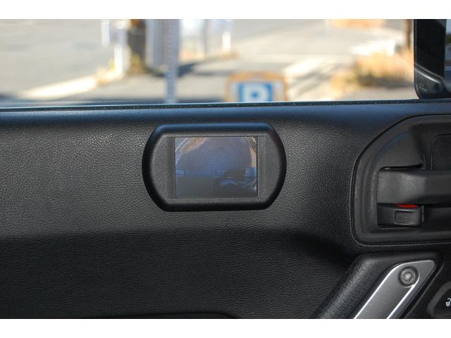 ジープ・ラングラー サハラ　サハラ　タンククリアコート　２ドア後期モデル　３．６Ｌエンジン　オーバーフェンダー、ハードトップ同色塗装　カーハート専用サンシェード（37枚目）