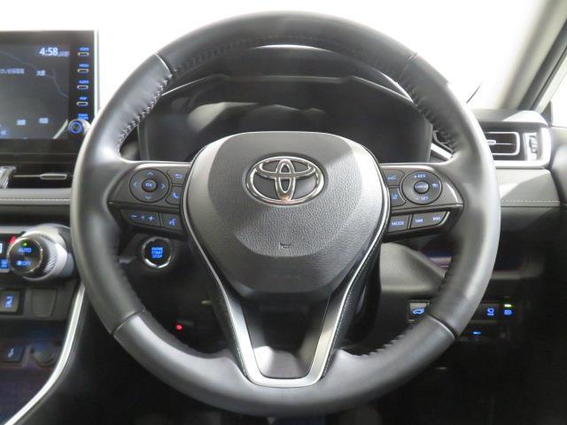 ＲＡＶ４ Ｇ　Ｚパッケージ　衝突被害軽減システム　メモリーナビ　フルセグ　バックカメラ　ＥＴＣ　ドラレコ　ミュージックプレイヤー接続可　電動シート　オートクルーズコントロール　ＬＥＤヘッドランプ　スマートキー　キーレス　４ＷＤ（21枚目）