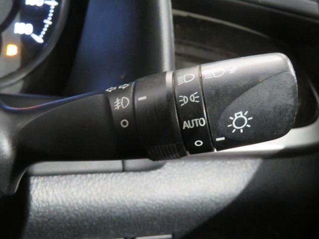 ヴェルファイア ２．５Ｚ　メモリーナビ　フルセグ　ＥＴＣ　ドラレコ　後席モニター　ＬＥＤヘッドランプ　両側電動スライド　乗車定員８人　３列シート　スマートキー　キーレス（23枚目）