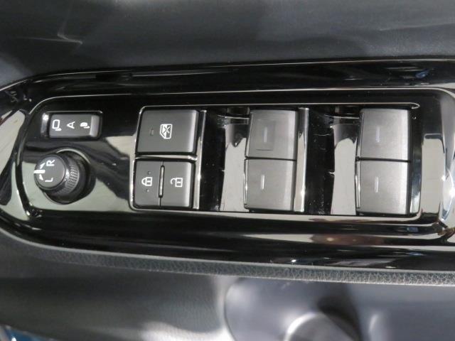 ヴォクシー ZS 煌III 衝突被害軽減システム バックカメラ ETC ドラレコ ミュージックプレイヤー接続可 オートクルーズコントロール LEDヘッドランプ 両側電動スライド 乗車定員7人 3列シート スマートキー キーレス(19枚目)