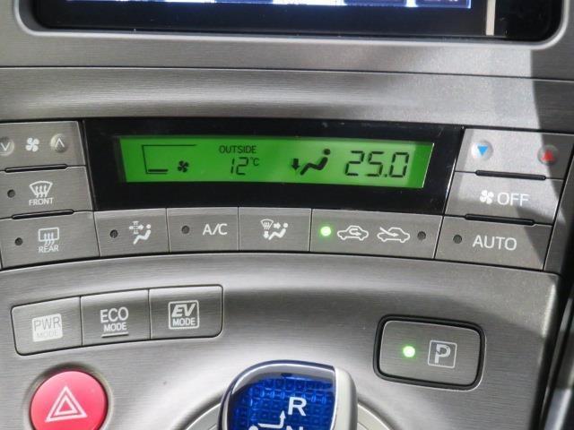 プリウス S バックカメラ ETC HIDヘッドライト スマートキー キーレス ハイブリッド ワンオーナー(9枚目)
