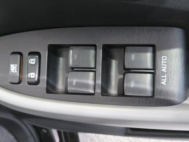 プリウス S バックカメラ ETC HIDヘッドライト スマートキー キーレス ハイブリッド ワンオーナー(18枚目)