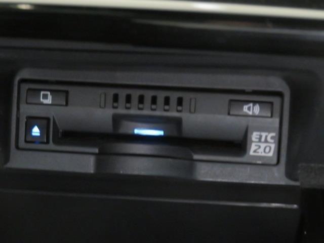 クラウンハイブリッド RSアドバンス 衝突被害軽減システム メモリーナビ フルセグ バックカメラ ETC ドラレコ CD ミュージックプレイヤー接続可 DVD再生 革シート 電動シート オートクルーズコントロール LEDヘッドランプ(24枚目)