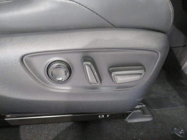 ハリアーハイブリッド Z レザーパッケージ 衝突被害軽減システム メモリーナビ フルセグ バックカメラ ETC ドラレコ ミュージックプレイヤー接続可 革シート 電動シート オートクルーズコントロール LEDヘッドランプ スマートキー キーレス(27枚目)