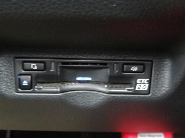 シエンタ ハイブリッドＺ　衝突被害軽減システム　メモリーナビ　バックカメラ　ＥＴＣ　ミュージックプレイヤー接続可　オートクルーズコントロール　ＬＥＤヘッドランプ　両側電動スライド　スマートキー　キーレス　ハイブリッド（9枚目）