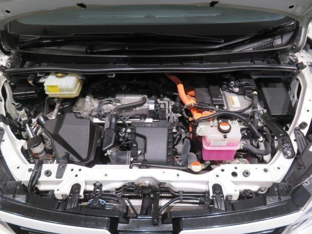 ヴォクシー ハイブリッドZS 衝突被害軽減システム メモリーナビ フルセグ バックカメラ ETC ドラレコ CD ミュージックプレイヤー接続可 DVD再生 後席モニター LEDヘッドランプ 両側電動スライド 乗車定員7人 キーレス(29枚目)