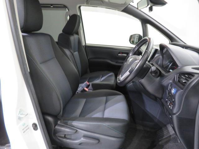 ヴォクシー ハイブリッドZS 衝突被害軽減システム メモリーナビ フルセグ バックカメラ ETC ドラレコ CD ミュージックプレイヤー接続可 DVD再生 後席モニター LEDヘッドランプ 両側電動スライド 乗車定員7人 キーレス(30枚目)