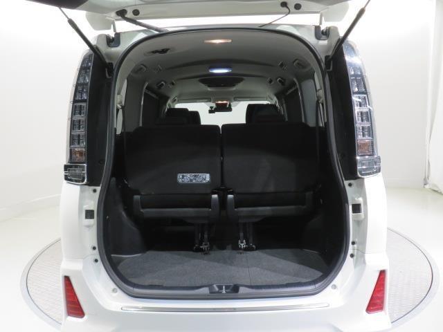 ヴォクシー ハイブリッドZS 衝突被害軽減システム メモリーナビ フルセグ バックカメラ ETC ドラレコ CD ミュージックプレイヤー接続可 DVD再生 後席モニター LEDヘッドランプ 両側電動スライド 乗車定員7人 キーレス(33枚目)