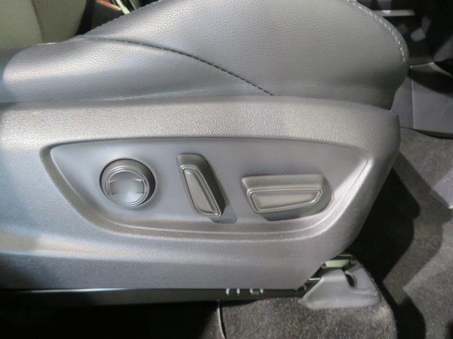 ＲＡＶ４ ハイブリッドアドベンチャー　衝突被害軽減システム　メモリーナビ　フルセグ　バックカメラ　ＥＴＣ　ドラレコ　ミュージックプレイヤー接続可　電動シート　オートクルーズコントロール　ＬＥＤヘッドランプ　スマートキー　キーレス　４ＷＤ（27枚目）