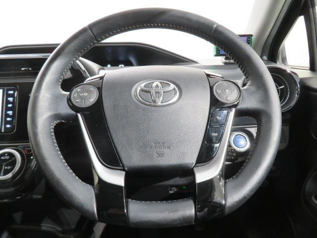 ハンドルは車を運転する上で、ずっと握っている重要なパーツです。手にフィットする物がいいですよね♪