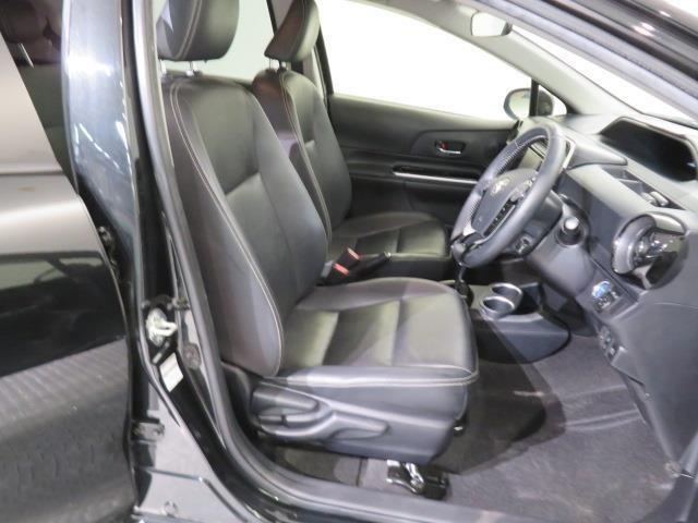 【運転席・助手席】です！実際お座りいただくのが分かりやすいと思いますので、ぜひお気軽にご来店ください♪状態もいいですよ☆