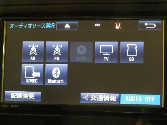 タンク カスタムＧ　Ｓ　衝突被害軽減システム　メモリーナビ　フルセグ　バックカメラ　ＥＴＣ　ドラレコ　ＣＤ　ミュージックプレイヤー接続可　ＤＶＤ再生　オートクルーズコントロール　ＬＥＤヘッドランプ　両側電動スライド　キーレス（7枚目）